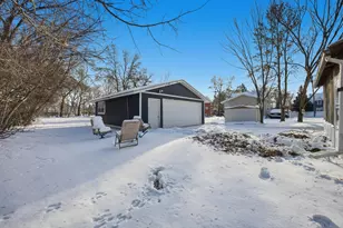212 10th St N, Moorhead, MN 56560 - Photo 22