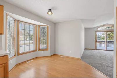 2121 Southwind Road, Maplewood, MN 55109 - Photo 10