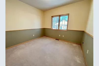 111 Oakwood Court, Thief River Falls, MN 56701 - Photo 30