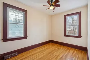 802 Howell Street N, Saint Paul, MN 55104 - Photo 14