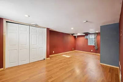 802 Howell Street N, Saint Paul, MN 55104 - Photo 18