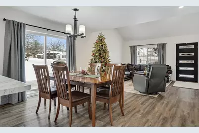 310 Maple Drive, Spring Grove, MN 55974 - Photo 4