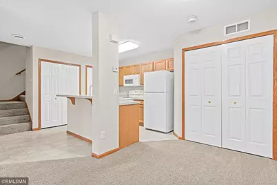 6983 21st Street N, Oakdale, MN 55128 - Photo 8