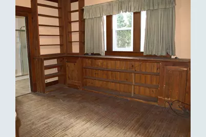 509 3rd Street SW, Austin, MN 55912 - Photo 4