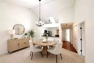 7605 Edinborough Way, Edina, MN 55435 - Photo 4