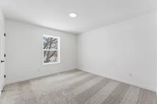 834 Londonderry Ln NW, Rochester, MN 55901 - Photo 16