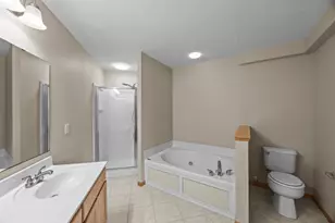 4986 Archer Ln N, Plymouth, MN 55446 - Photo 34