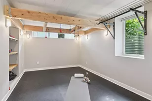 3933 Zenith Ave S, Minneapolis, MN 55410 - Photo 54