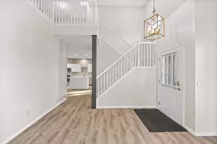 401 Hickory Ln N, Oakdale, MN 55128 - Photo 6