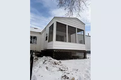 611 14th Street NW, Austin, MN 55912 - Photo 2