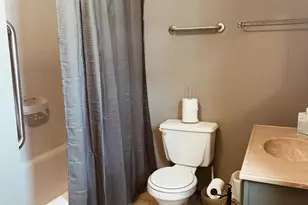 611 14th St NW, Austin, MN 55912 - Photo 16