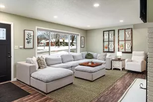 603 S 5th St, La Crescent, MN 55947 - Photo 4