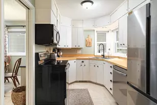 603 S 5th St, La Crescent, MN 55947 - Photo 6