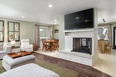 603 S 5th Street, La Crescent, MN 55947 - Photo 2