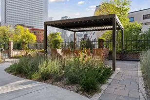 1201 Yale Pl, Minneapolis, MN 55403 - Photo 56