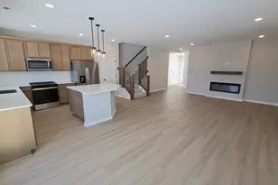 6276 Larkspur Ln, Corcoran, MN 55374 - Photo 4