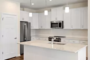 7901 Xyloid Ln, Corcoran, MN 55340 - Photo 4