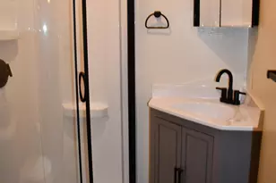 321 Tindolph Ave N, Thief River Falls, MN 56701 - Photo 8