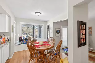 7001 Beacon Cir, Eden Prairie, MN 55346 - Photo 10
