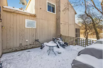 7001 Beacon Circle, Eden Prairie, MN 55346 - Photo 10