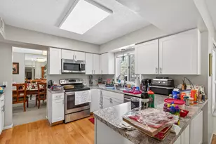 7001 Beacon Cir, Eden Prairie, MN 55346 - Photo 2