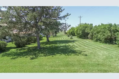 270 31st Street, Hills, MN 56138 - Photo 38