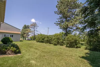 270 31st Street, Hills, MN 56138 - Photo 40
