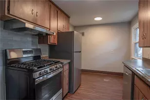 3708 Xenia Ave N, Crystal, MN 55422 - Photo 4