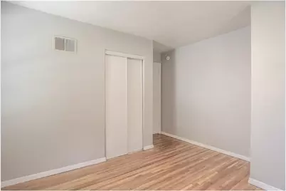 3708 Xenia Avenue N, Crystal, MN 55422 - Photo 10