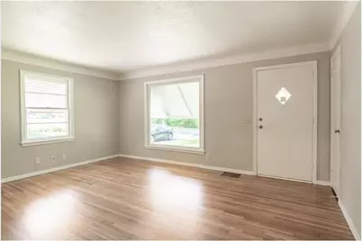 3708 Xenia Avenue N, Crystal, MN 55422 - Photo 2