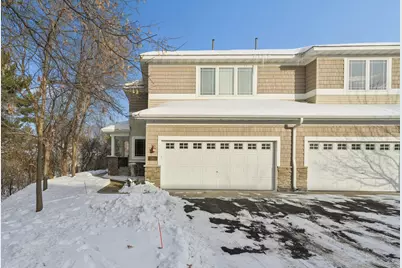 580 Sutherland Drive, Woodbury, MN 55129 - Photo 1