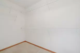 580 Sutherland Dr, Woodbury, MN 55129 - Photo 10