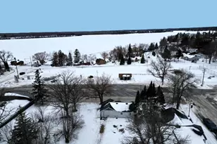 136 1st St N, Hackensack, MN 56452 - Photo 2