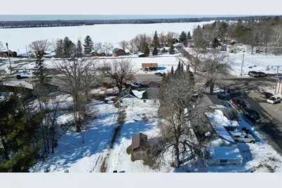 136 1st Street N, Hackensack, MN 56452 - Photo 2