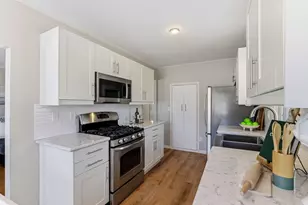 8556 Hiawatha Ave, Eden Prairie, MN 55347 - Photo 12