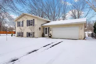 8556 Hiawatha Ave, Eden Prairie, MN 55347 - Photo 1