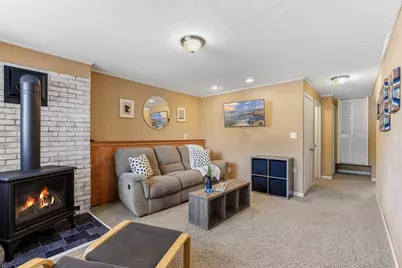 8556 Hiawatha Avenue, Eden Prairie, MN 55347 - Photo 22