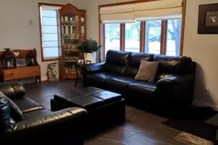 842 Western Ave, Madison, MN 56256 - Photo 2