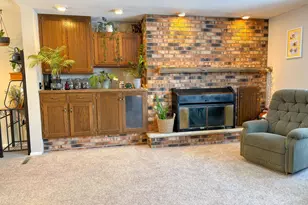 13 N Court St, Morris, MN 56267 - Photo 12