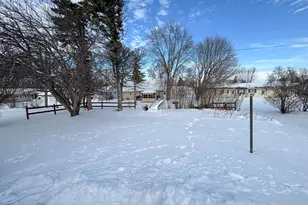 13 N Court St, Morris, MN 56267 - Photo 38