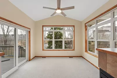 263 Wentworth Avenue E, West Saint Paul, MN 55118 - Photo 8