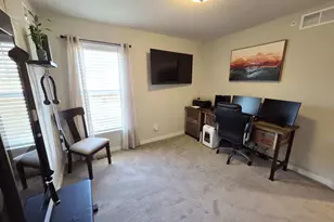 2234 Gateway Curv, North Saint Paul, MN 55109 - Photo 32