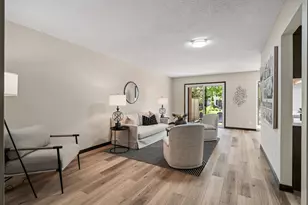 1940 Dupont Ave S, Minneapolis, MN 55403 - Photo 8