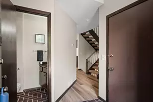 1940 Dupont Ave S, Minneapolis, MN 55403 - Photo 6