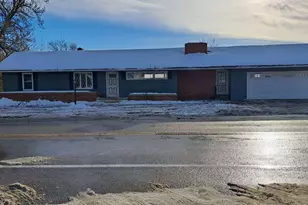 521 State Street NW, Evansville, MN 56326 - Photo 1