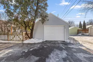 2740 Dakota Ave S, Saint Louis Park, MN 55416 - Photo 38