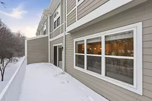 17775 Valley Cove Ct, Minnetonka, MN 55345 - Photo 8