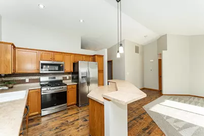 948 Southern Ridge Drive SW, Rochester, MN 55902 - Photo 12