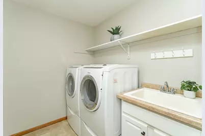 948 Southern Ridge Drive SW, Rochester, MN 55902 - Photo 24