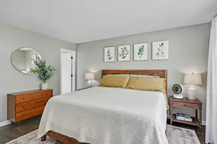 8920 Darnel Rd, Eden Prairie, MN 55347 - Photo 20